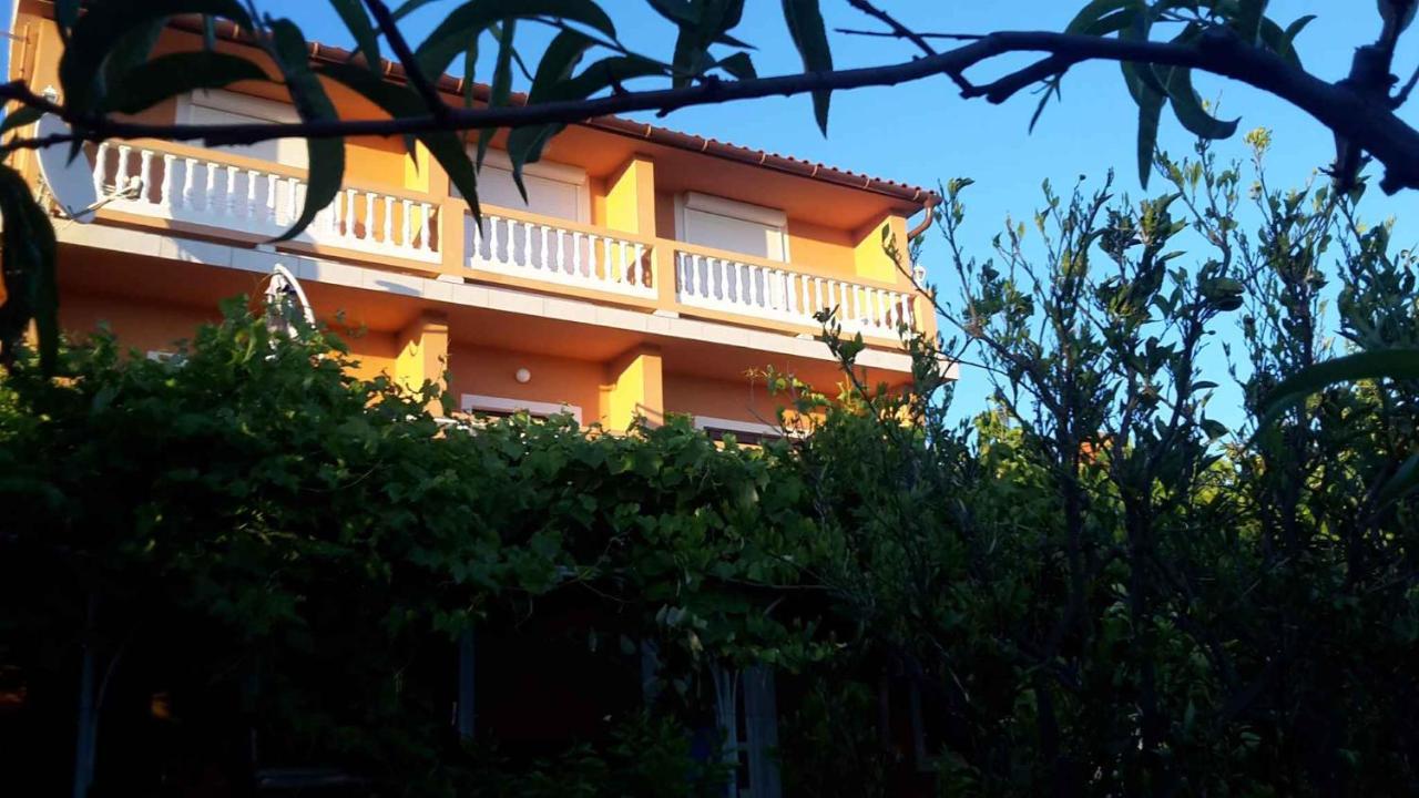 Apartments In Rab - Insel Rab 39950 Mundanije Екстериор снимка
