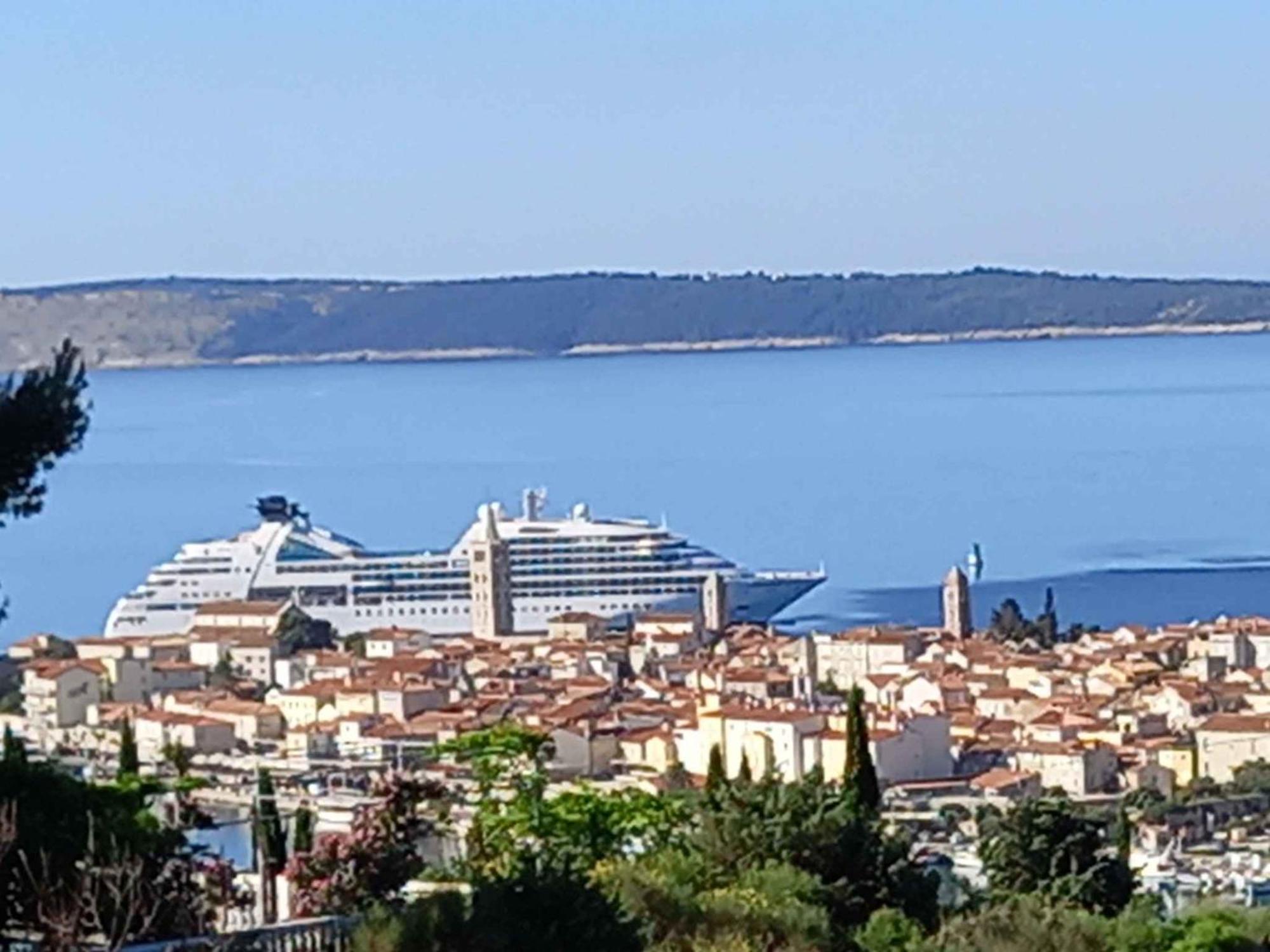 Apartments In Rab - Insel Rab 39950 Mundanije Екстериор снимка